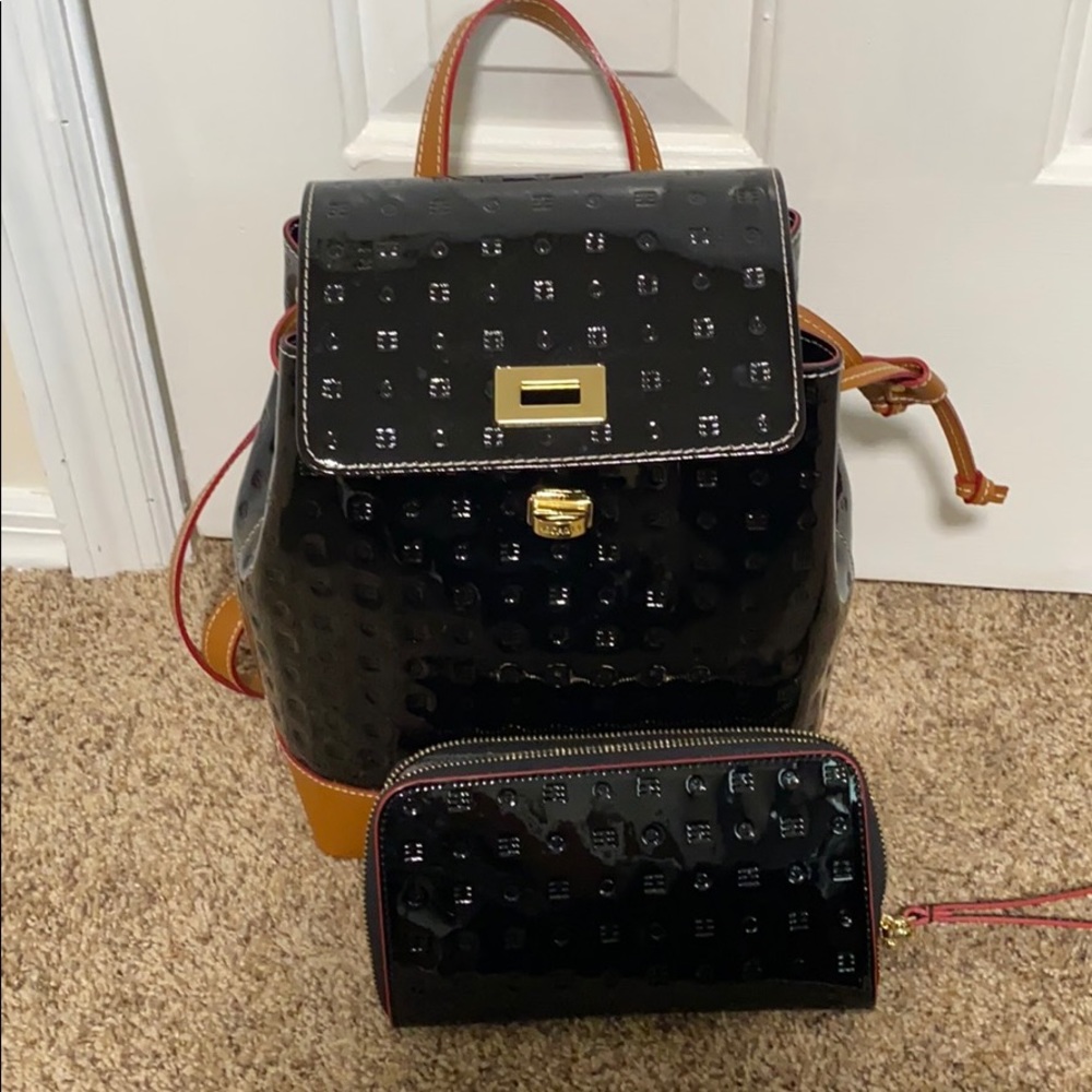 Arcadia Back pack purse and Wallet